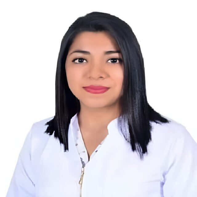 Dra. Paola Cañar Castillo